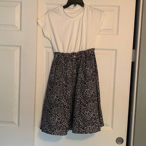 Women’s dress size XS